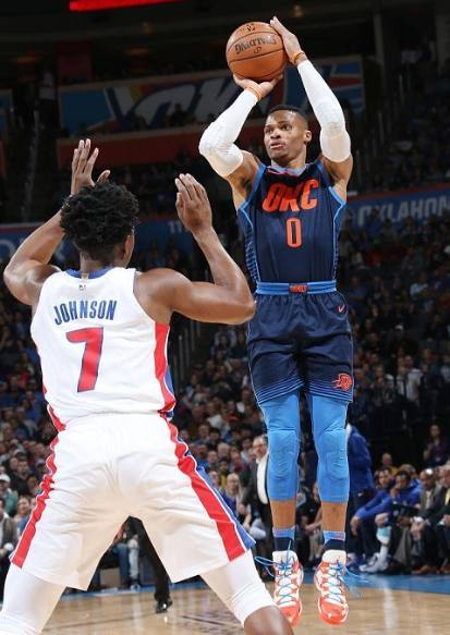 想到卢卡库 想到卢卡库