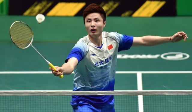 把罚球与篮 把罚球与篮